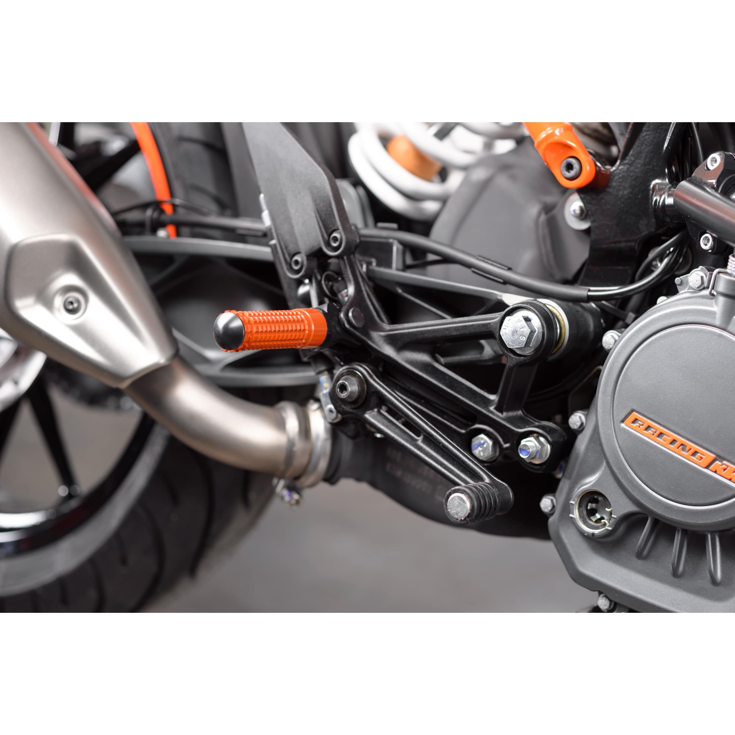 Mizu Fußrastenpaar Race für Fahrer schwarz/orange 10003 - Motorradteile & Ersatzteile - Fußrasten & Hebel