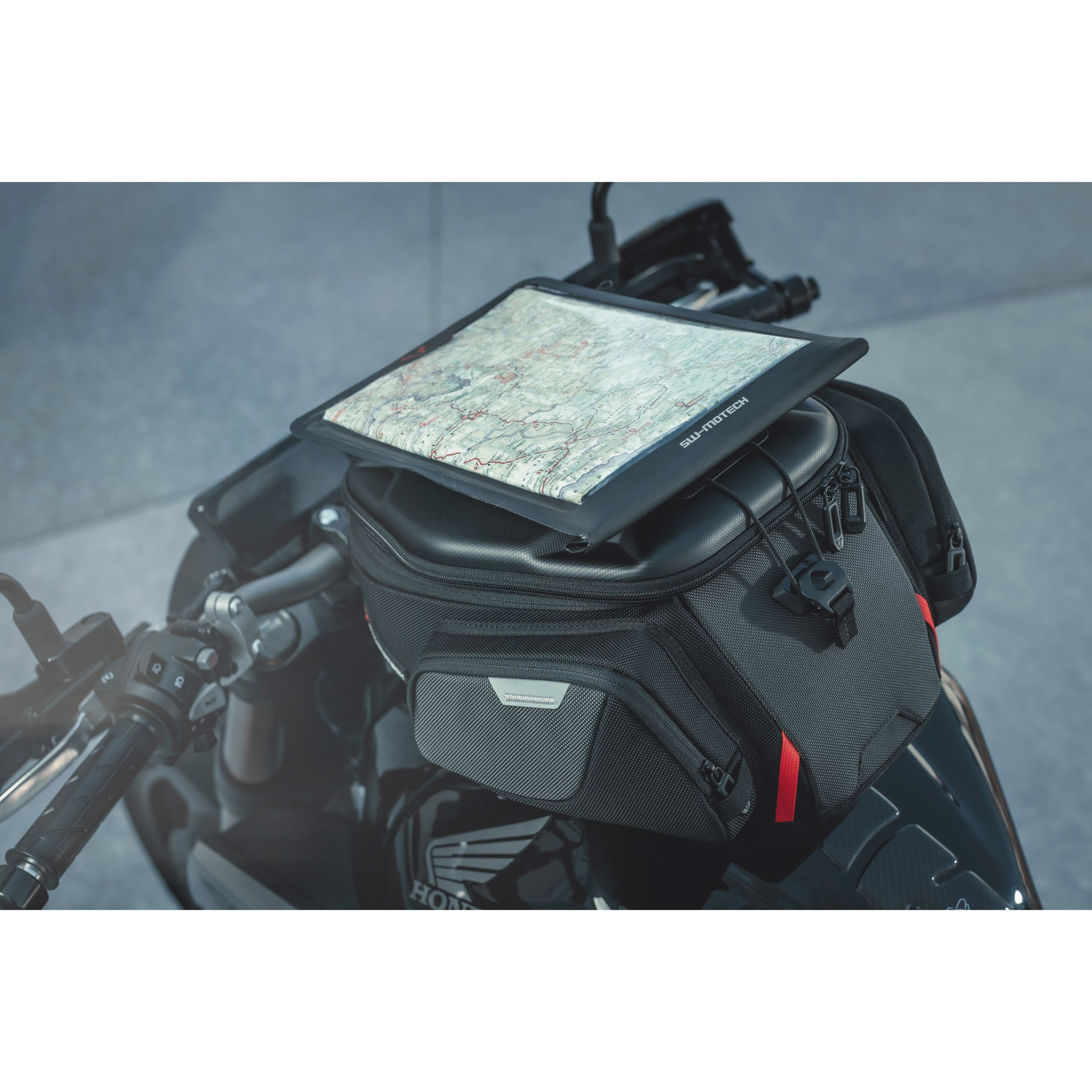 SW-MOTECH Kartenfach/Tablet-Drybag MOLLE für PRO Tankrucksäcke - Motorradzubehör - Motorradgepäck
